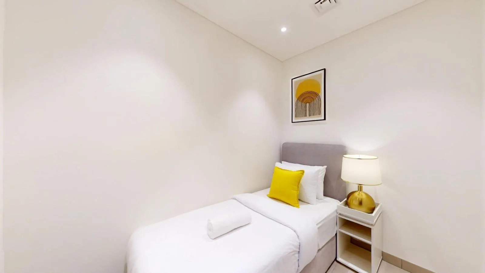 Waves Grande - One Bedroom With City View Dubai 0*,  United Arab Emirates