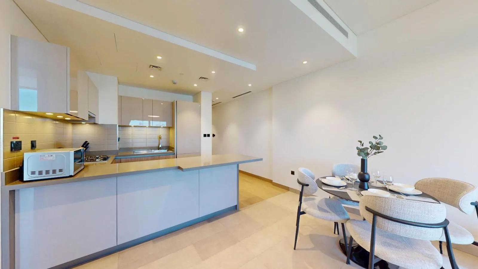 Waves Grande - One Bedroom With City View 두바이
